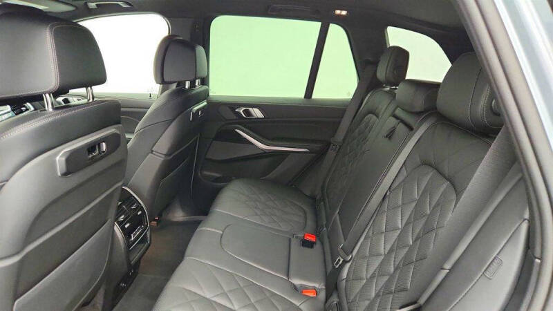 2025 BMW X5 sDrive40i