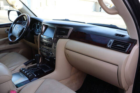 2011 Lexus LX 570