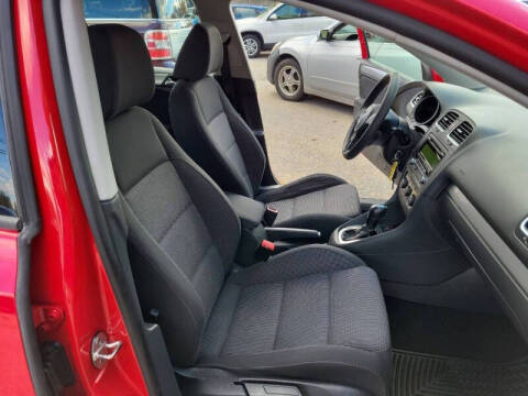 2013 Volkswagen Golf 2.5L PZEV