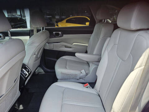 2022 Kia Sorento Hybrid S