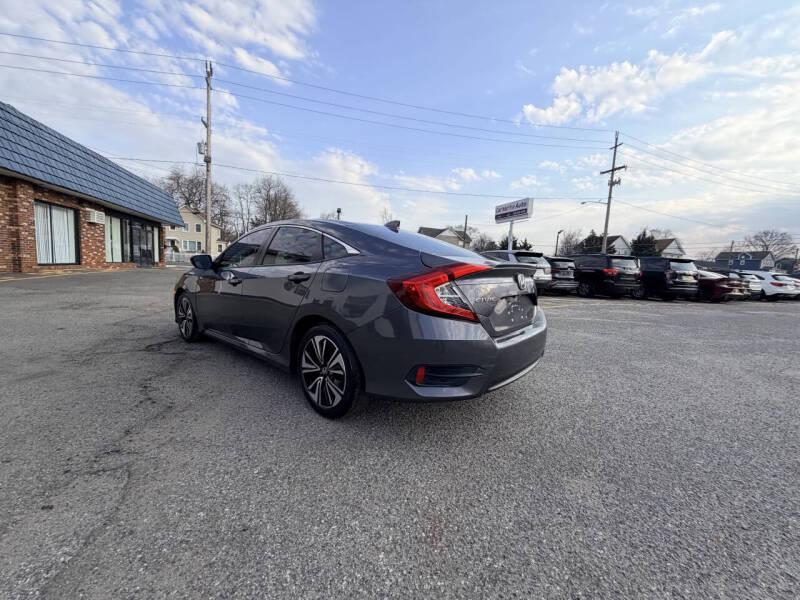 2018 Honda Civic EX-L