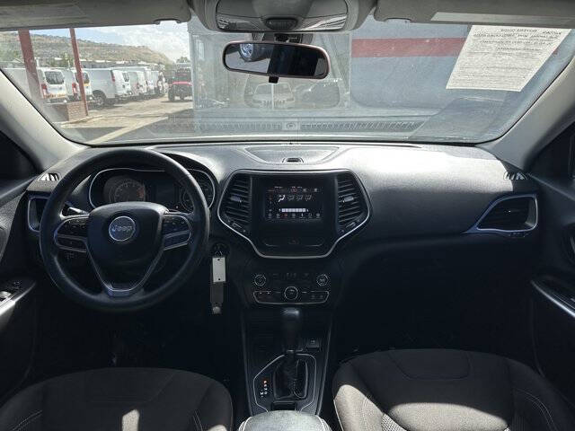 2019 Jeep Cherokee Latitude