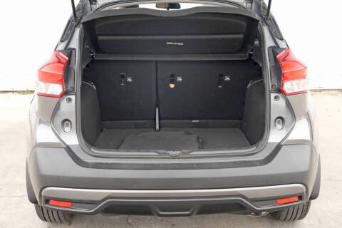 2018 Nissan Kicks SR