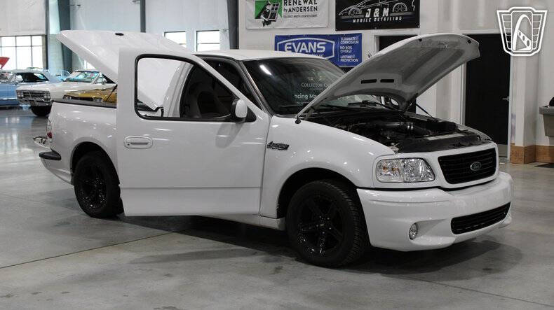 2000 Ford F-150 SVT Lightning