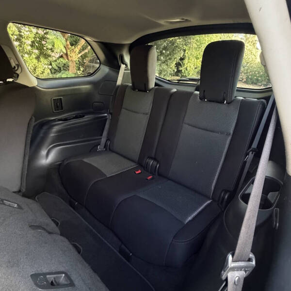 2018 Nissan Pathfinder SL