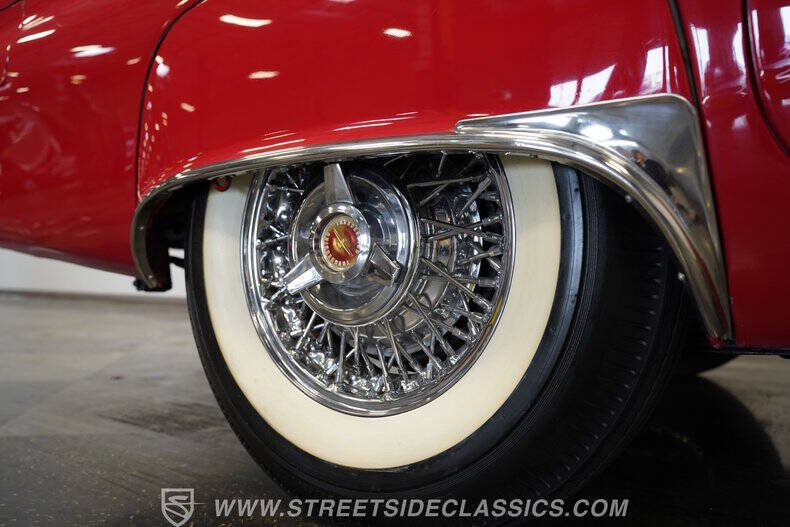 1957 Ford Thunderbird