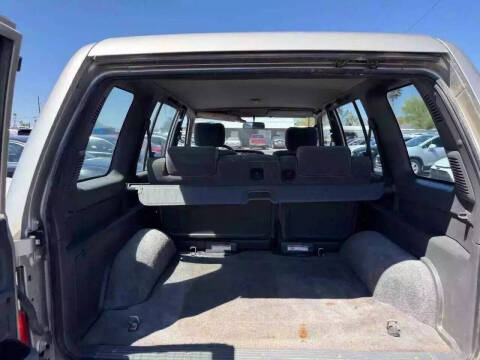 2000 Isuzu Trooper S