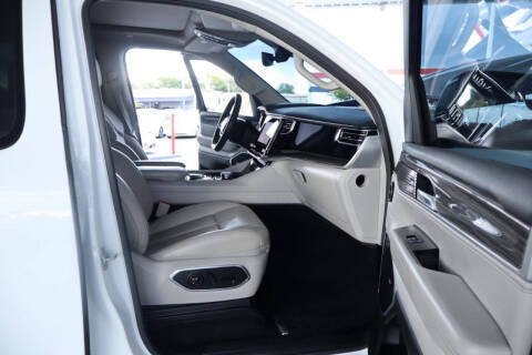 2022 Jeep Wagoneer Series III