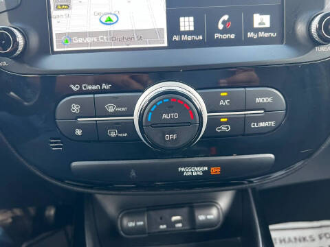2019 Kia Soul +