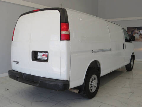 2016 Chevrolet Express 3500