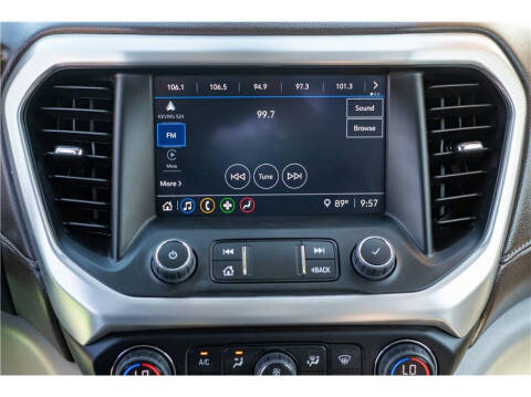 2023 GMC Acadia SLE