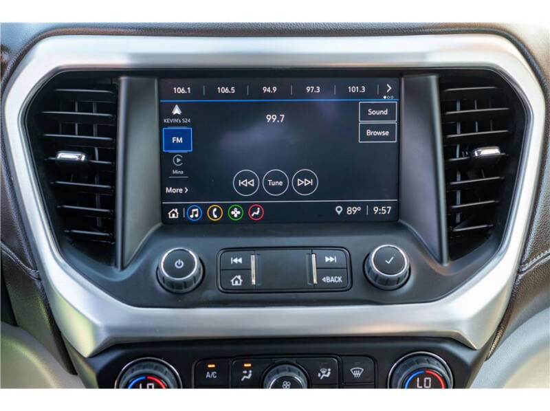 2023 GMC Acadia SLE
