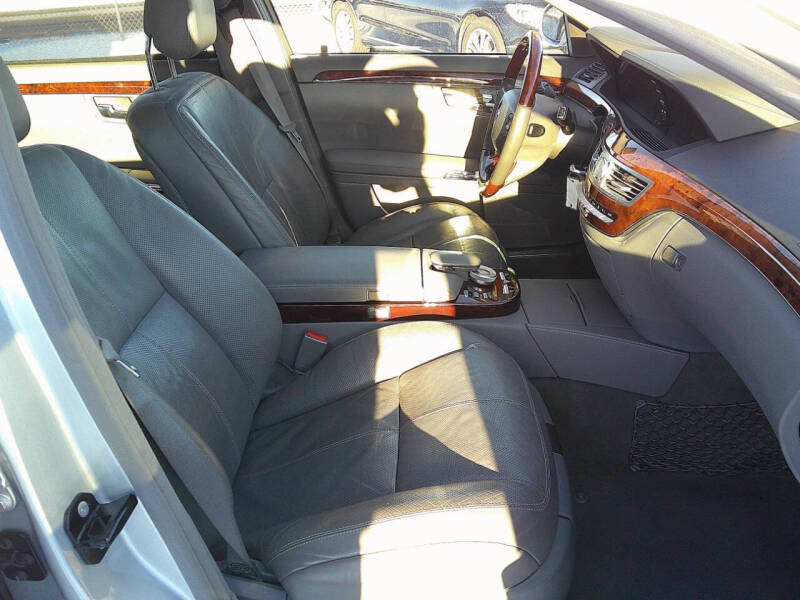 2008 Mercedes-Benz S-Class S 550 4MATIC