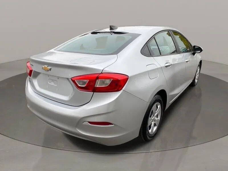 2016 Chevrolet Cruze LS Auto