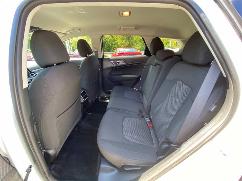 2024 Kia Sportage LX