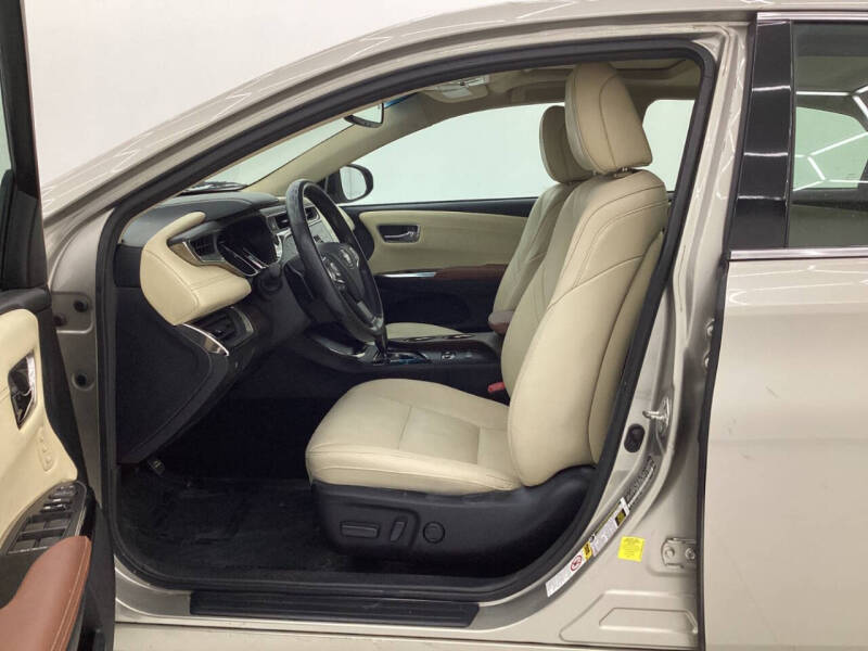 2013 Toyota Avalon XLE Touring