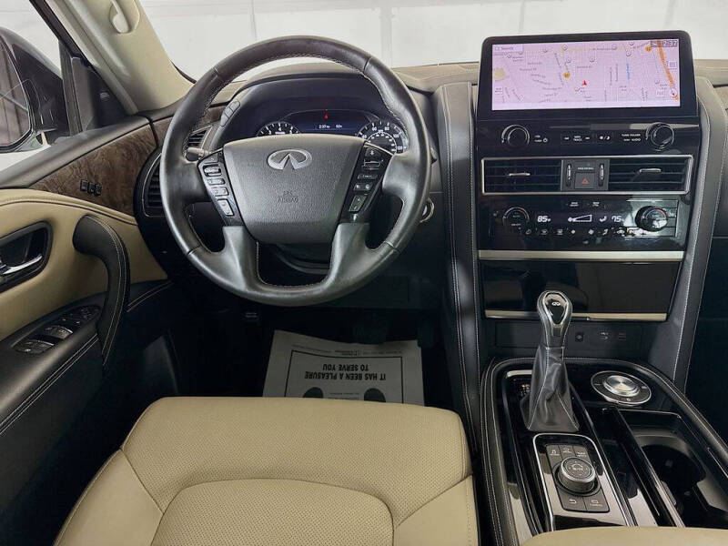 2022 Infiniti QX80 Premium Select