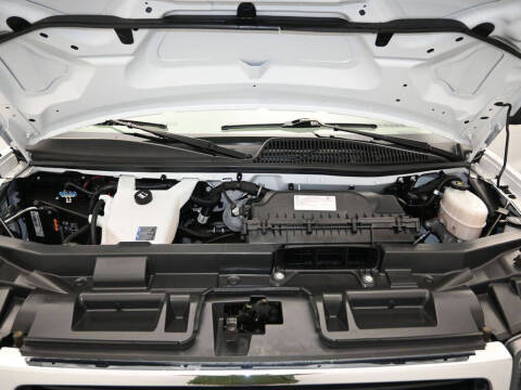 2024 GMC Savana 2500