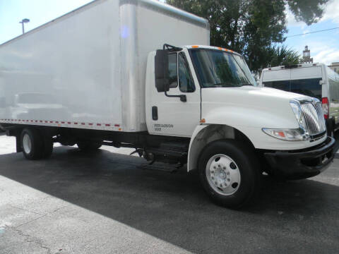 2018 International DuraStar 4300