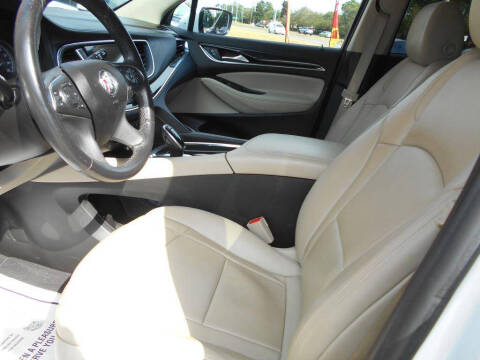 2021 Buick Enclave Essence