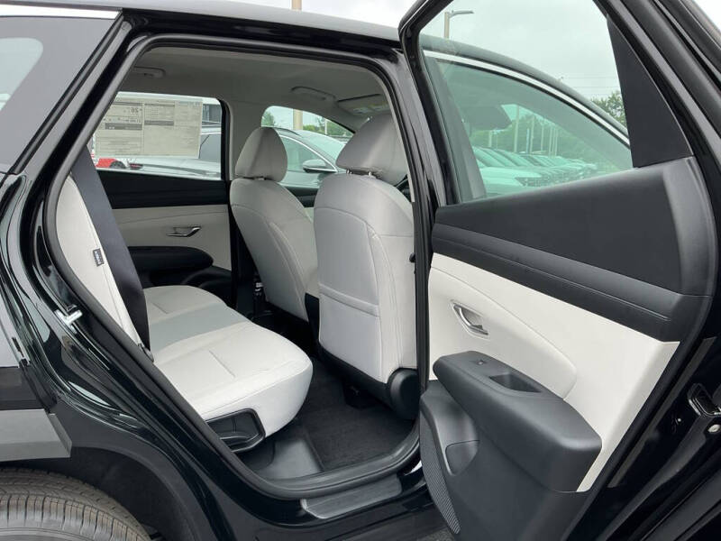 2026 Hyundai Tucson SE