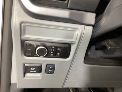 2025 Ford F-150 Lightning XLT