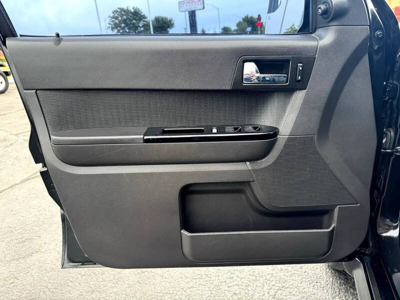 2011 Ford Escape XLT