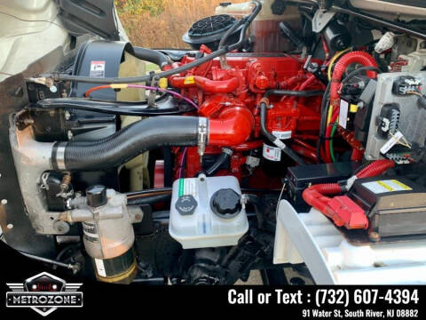 2019 Freightliner M2 106