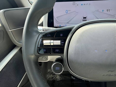 2025 Hyundai IONIQ 6 SEL