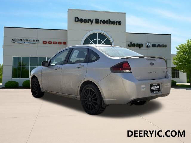 2010 Ford Focus SES