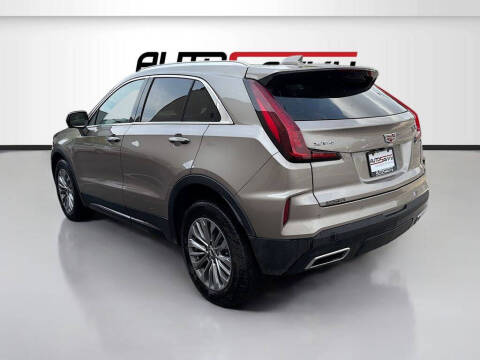 2025 Cadillac XT4 Premium Luxury