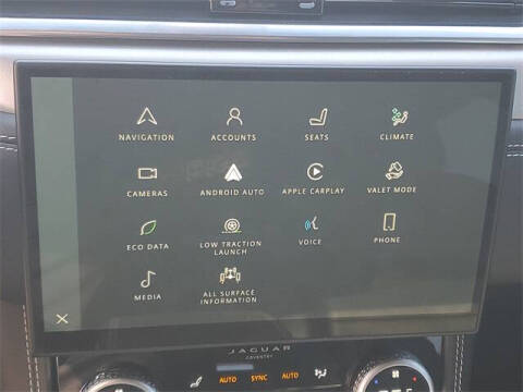 2024 Jaguar F-PACE P250 R-Dynamic S