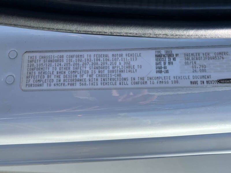 2015 Freightliner M2 106