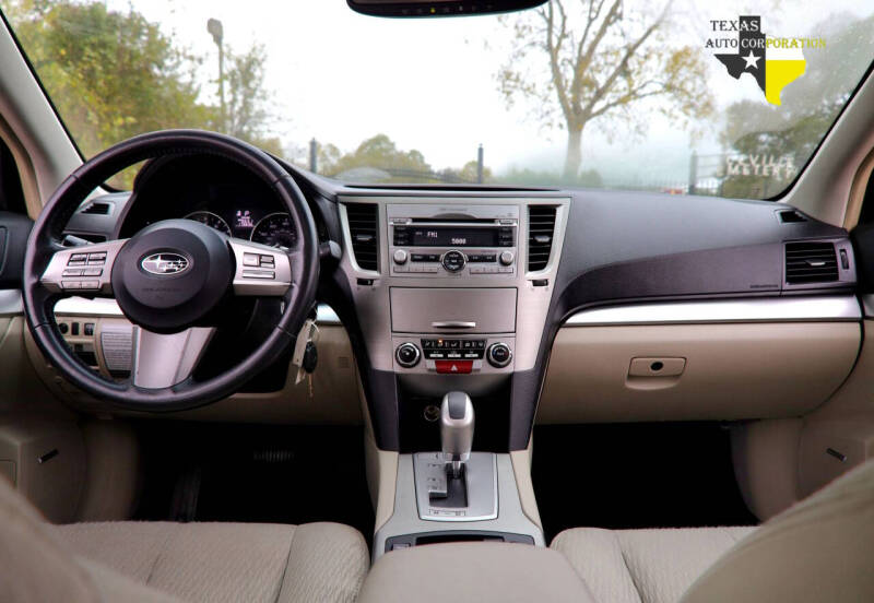 2011 Subaru Outback 2.5i Premium