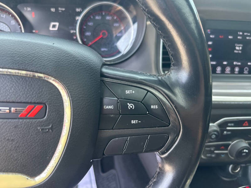 2019 Dodge Charger SXT