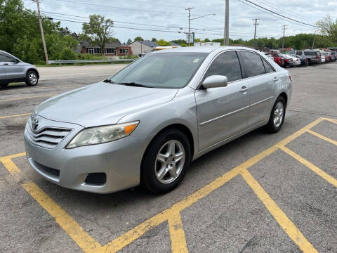 2011 Toyota Camry for sale at Lakeshore Auto Wholesalers in Amherst OH
