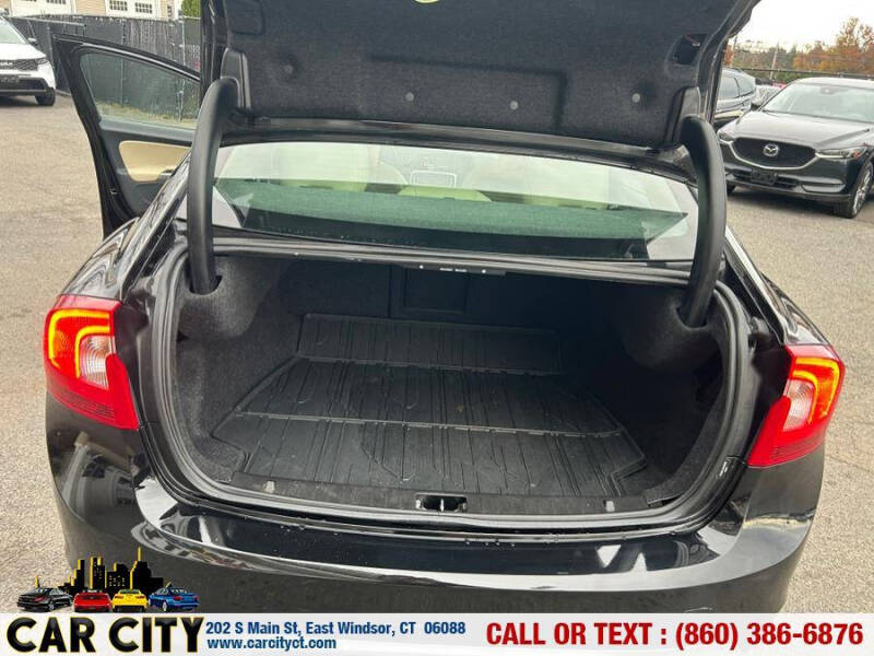 2018 Volvo S60 T5 Dynamic