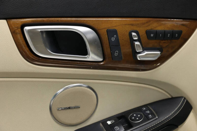 2017 Mercedes-Benz SLC SLC 300