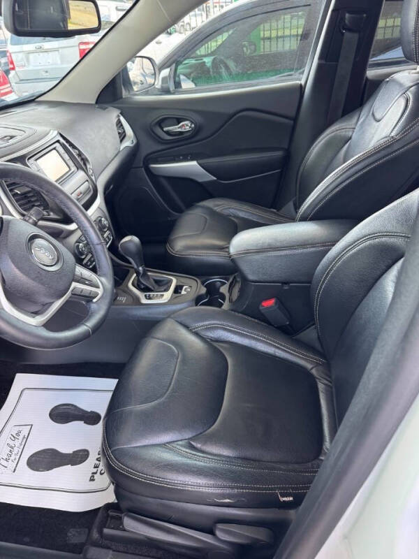 2018 Jeep Cherokee Latitude