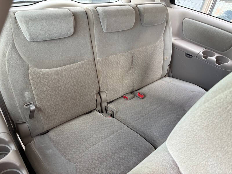 2005 Toyota Sienna