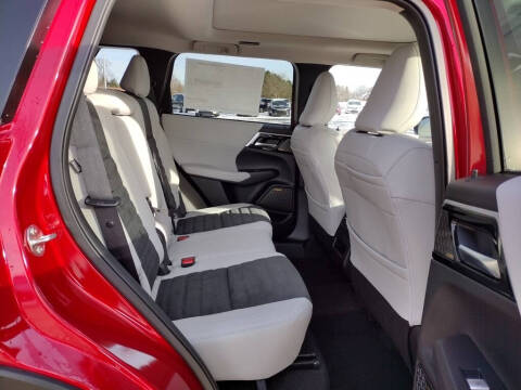 2026 Mitsubishi Outlander SE