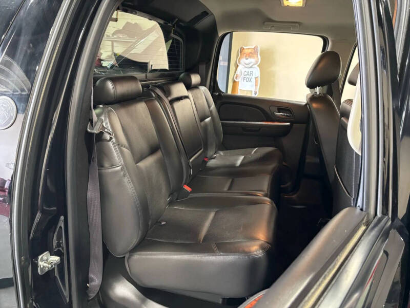 2013 Chevrolet Avalanche LTZ Black Diamond