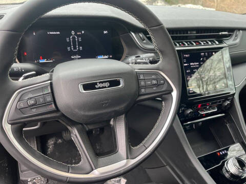 2026 Jeep Grand Cherokee L Laredo