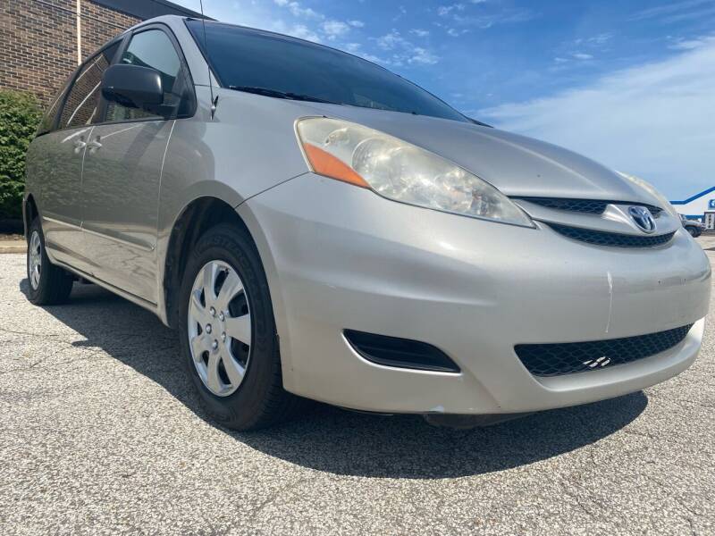 2010 Toyota Sienna for sale at Classic Motor Group in Cleveland OH