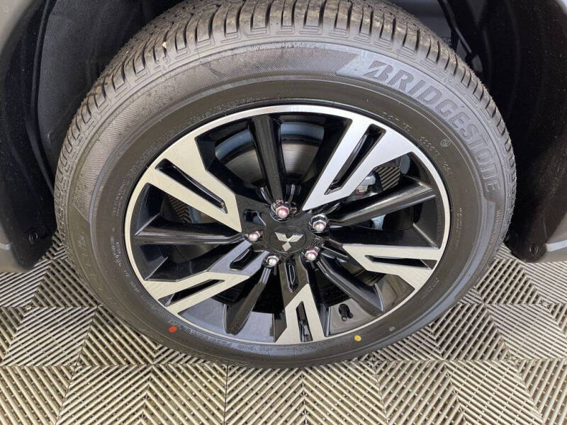 2026 Mitsubishi Eclipse Cross SE