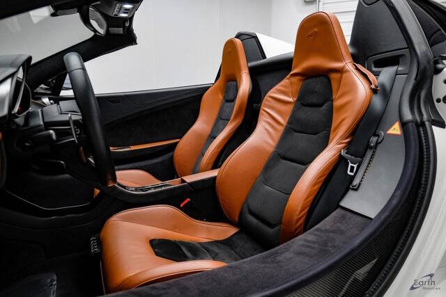 2013 McLaren MP4-12C Spider