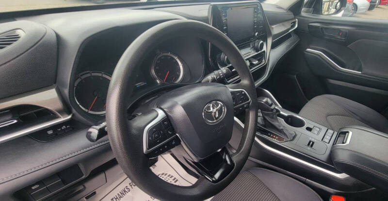 2021 Toyota Highlander L