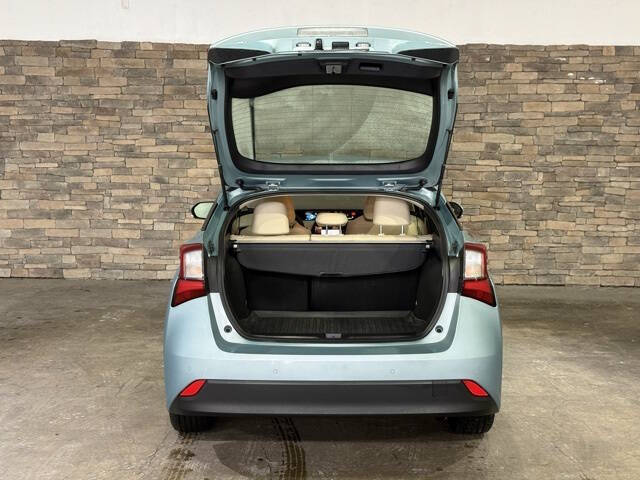 2022 Toyota Prius XLE