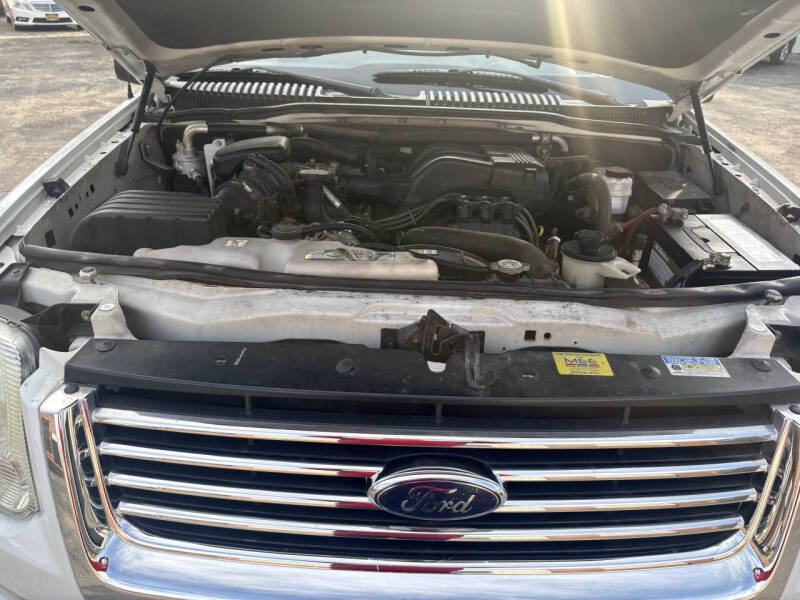 2010 Ford Explorer XLT