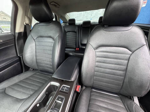 2018 Ford Fusion Hybrid SE